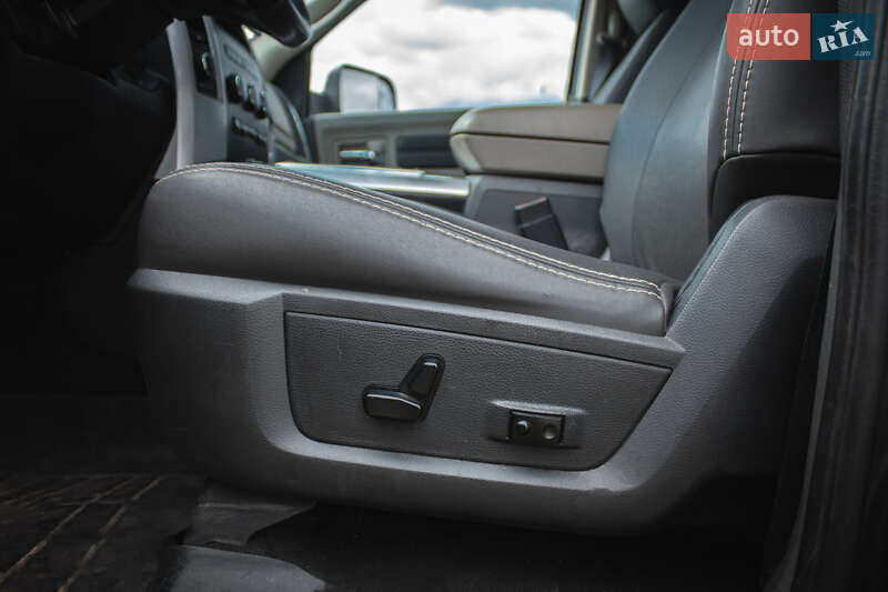 Інші вантажівки Dodge RAM 2500 2010 в Києві