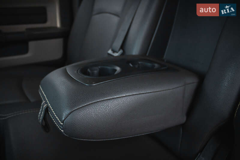 Інші вантажівки Dodge RAM 2500 2010 в Києві