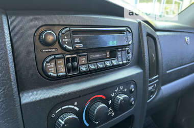 Самосвал Dodge RAM 3500 2006 в 