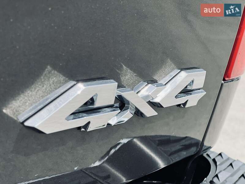 Пикап Dodge RAM 3500 2018 в Ивано-Франковске