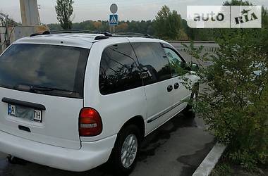 Минивэн Dodge Ram Van 1999 в Киеве