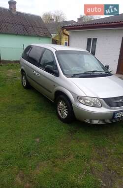Минивэн Dodge Ram Van 2002 в Турийске