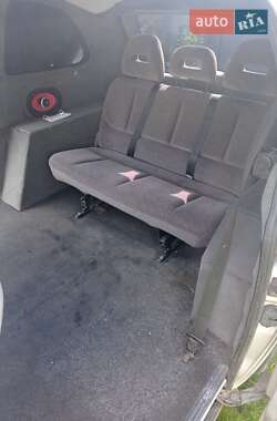 Минивэн Dodge Ram Van 2002 в Турийске