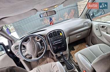 Минивэн Dodge Ram Van 2002 в Переяславе