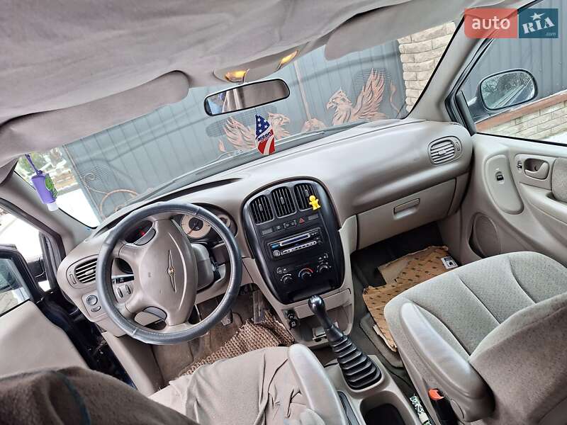 Мінівен Dodge Ram Van 2002 в Переяславі