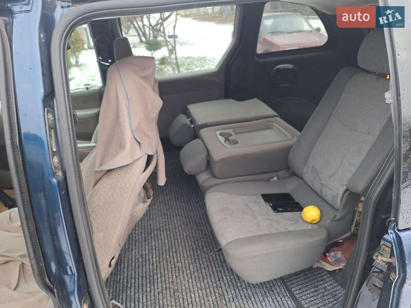 Мінівен Dodge Ram Van 2002 в Переяславі