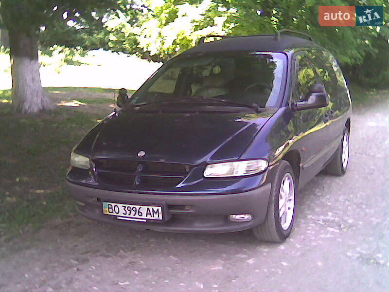 Dodge Ram Van 2000