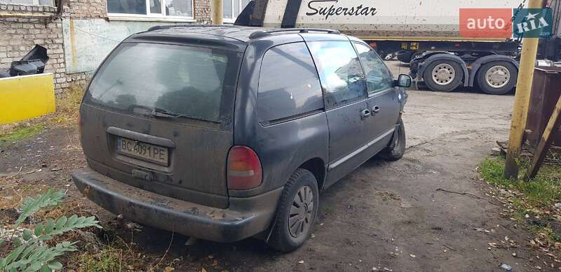 Dodge Ram Van 1999
