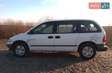 Минивэн Dodge Ram Van 2000 в 
