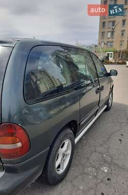 Минивэн Dodge Ram Van 2000 в 