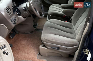 Минивэн Dodge Ram Van 2003 в 