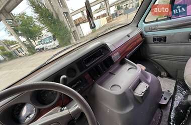 Минивэн Dodge Ram Van 1996 в 