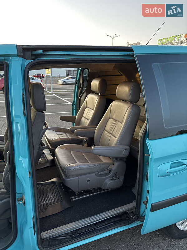 Минивэн Dodge Ram Van 2004 в Одессе