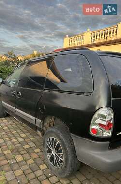 Минивэн Dodge Ram Van 1999 в Новояворовске