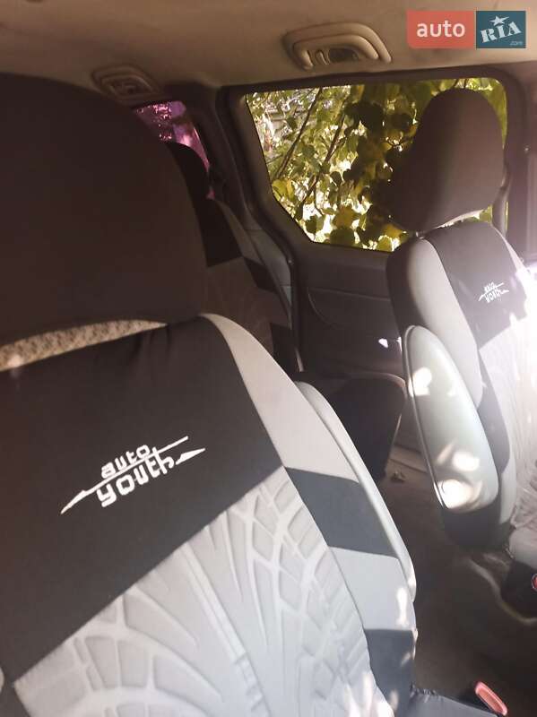 Минивэн Dodge Ram Van 1999 в Краматорске фото 6 Минивэн Dodge Ram Van 1999 в Краматорске