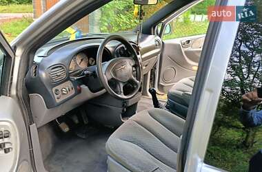 Минивэн Dodge Ram Van 2004 в 