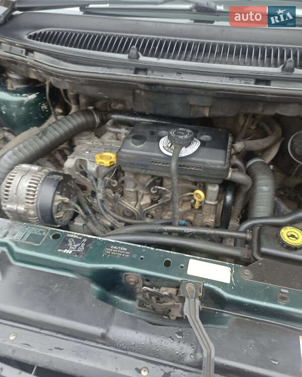 Минивэн Dodge Ram Van 1998 в Тернополе