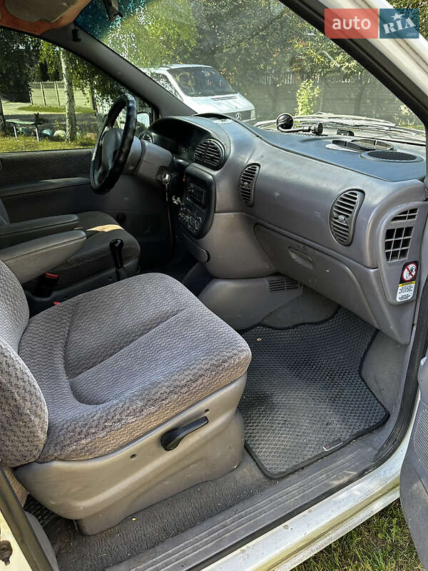 Минивэн Dodge Ram Van 2000 в Радивилове