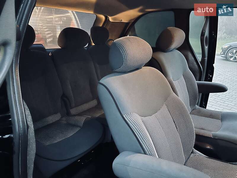 Мінівен Dodge Ram Van 2005 в Тернополі