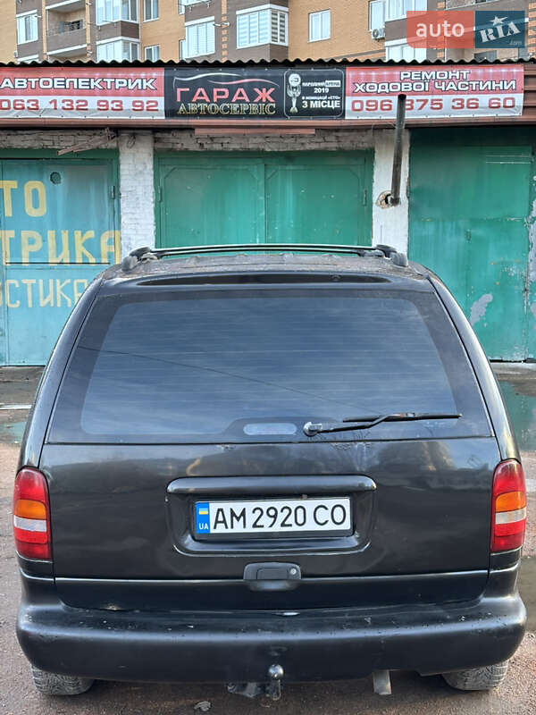 Минивэн Dodge Ram Van 1998 в Житомире