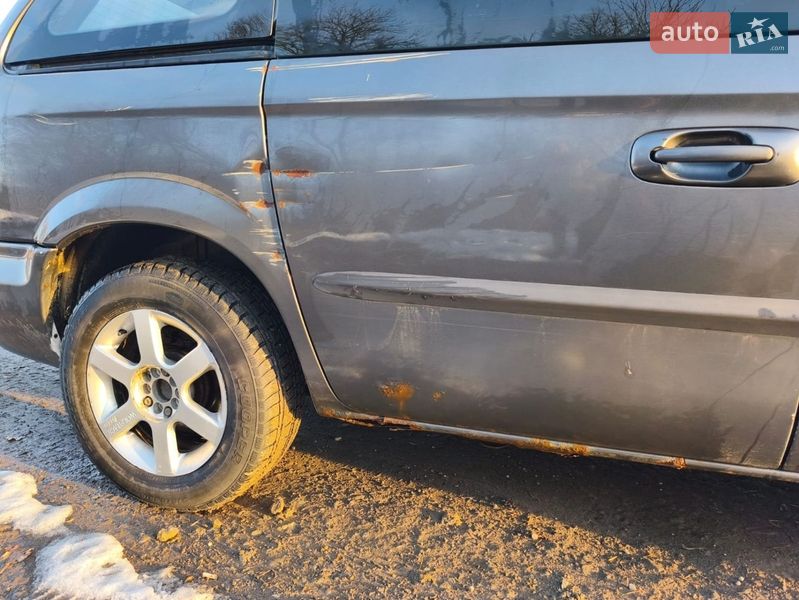 Мінівен Dodge Ram Van 2003 в Городку