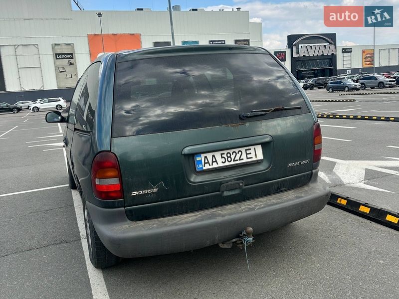 Минивэн Dodge Ram Van 2000 в Киеве фото 4 Минивэн Dodge Ram Van 2000 в Киеве