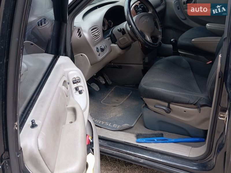 Минивэн Dodge Ram Van 2002 в Броварах фото 3 Минивэн Dodge Ram Van 2002 в Броварах