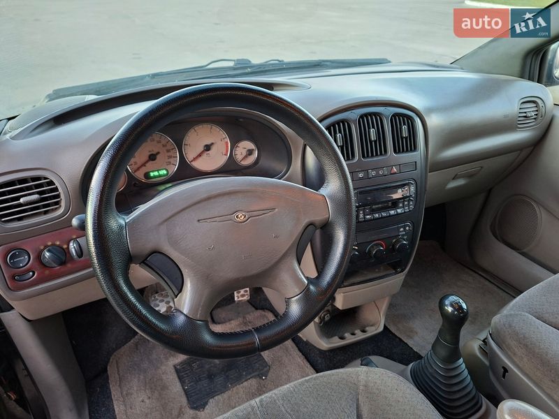 Минивэн Dodge Ram Van 2003 в Любомле фото 13 Минивэн Dodge Ram Van 2003 в Любомле