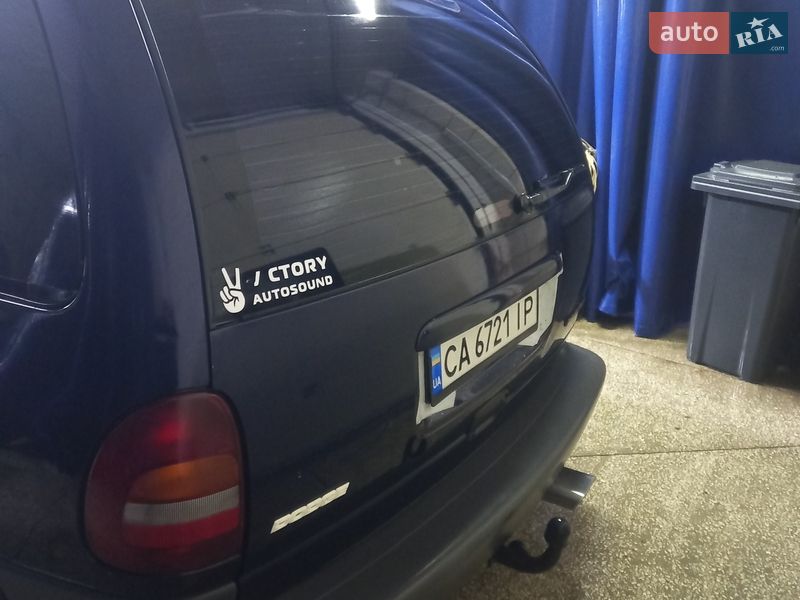 Минивэн Dodge Ram Van 1999 в Харькове