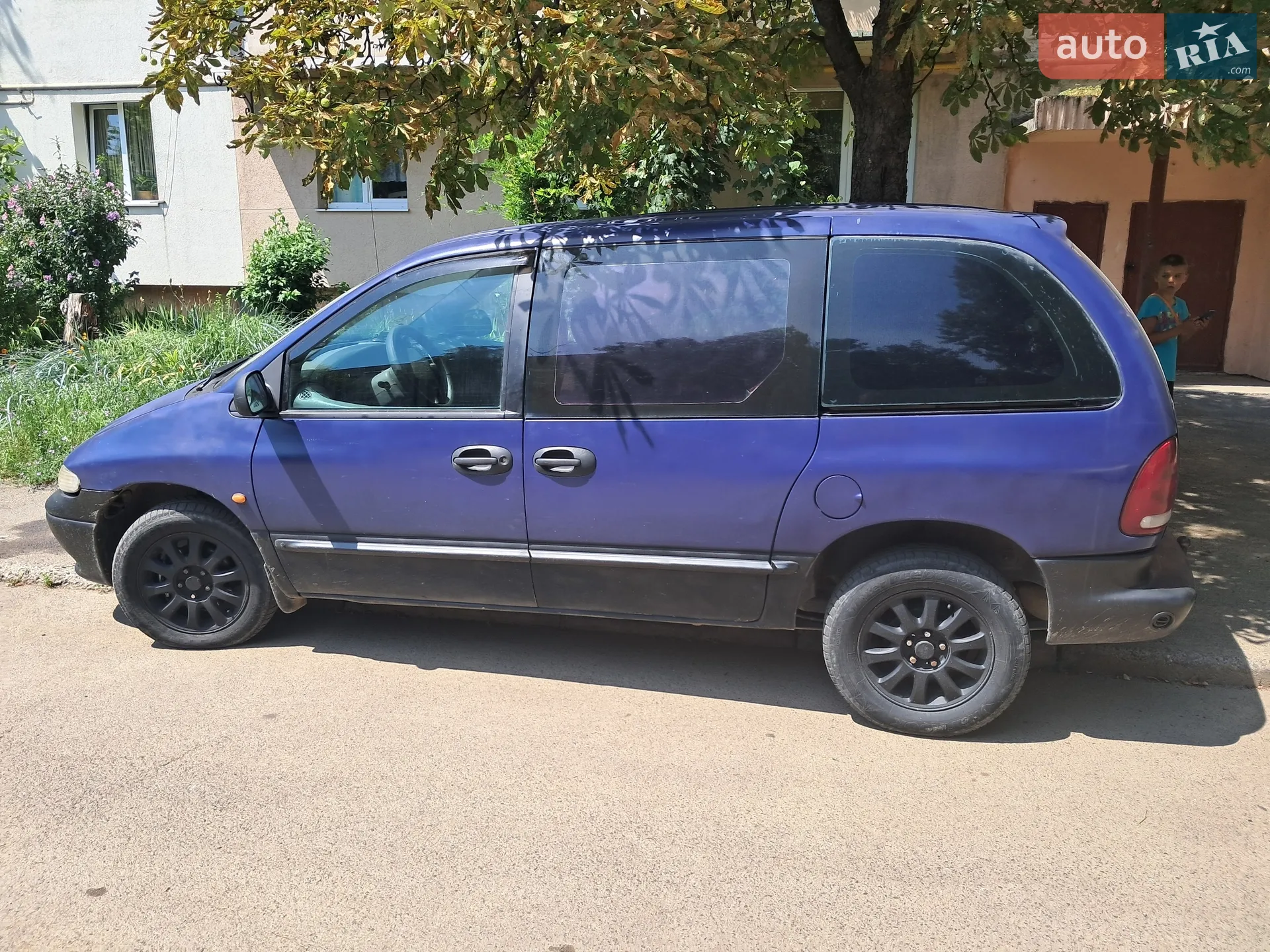Dodge Ram Van 1997