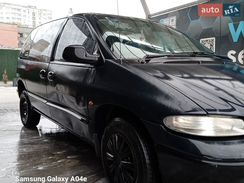 Мінівен Dodge Ram Van 2000 в Умані