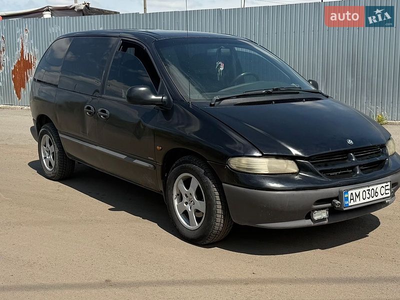 Минивэн Dodge Ram Van 2000 в Киеве фото 2 Минивэн Dodge Ram Van 2000 в Киеве