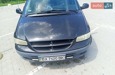 Минивэн Dodge Ram Van 2000 в Каменец-Подольском