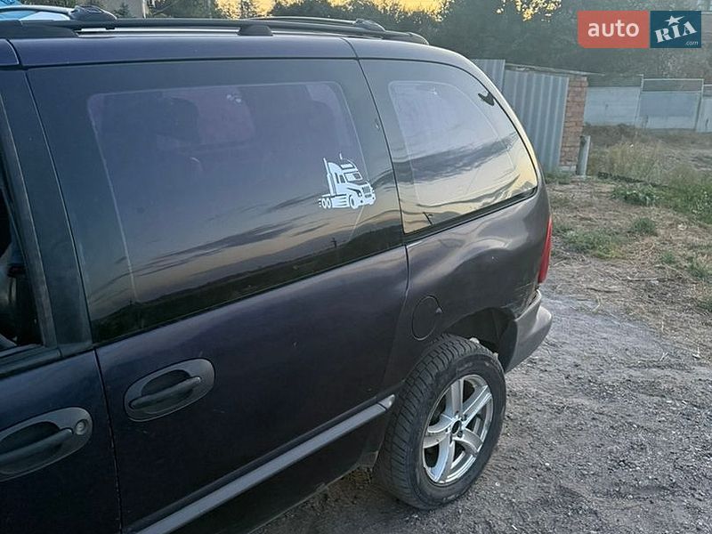 Мінівен Dodge Ram Van 1999 в Запоріжжі