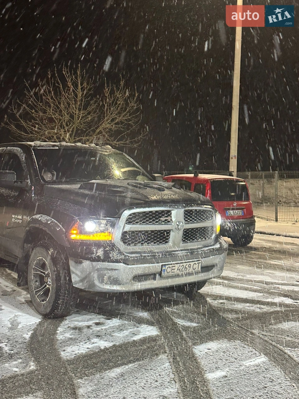 2016 Dodge RAM - мініатюра 21