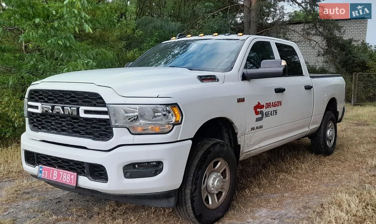 2019 Dodge RAM - мініатюра 17