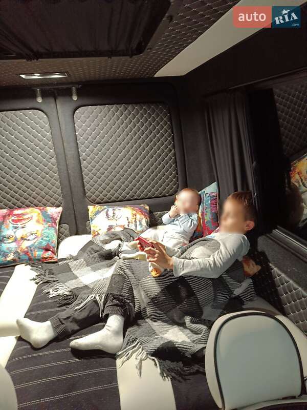 Дом на колесах Dodge Sprinter 2004 в Киеве фото 6 Дом на колесах Dodge Sprinter 2004 в Киеве