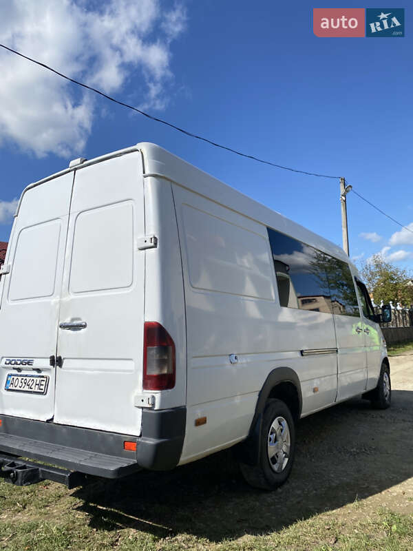 Микроавтобус Dodge Sprinter 2006 в Тячеве