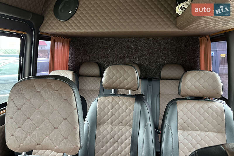 Грузопассажирский фургон Dodge Sprinter 2005 в Коломые