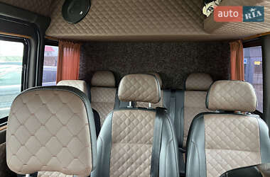 Грузопассажирский фургон Dodge Sprinter 2005 в 