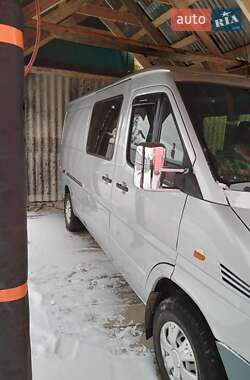 Мікроавтобус Dodge Sprinter 2004 в Тячеві