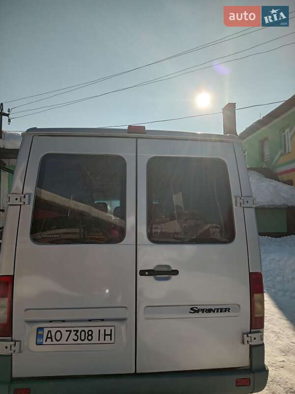 Мікроавтобус Dodge Sprinter 2004 в Тячеві