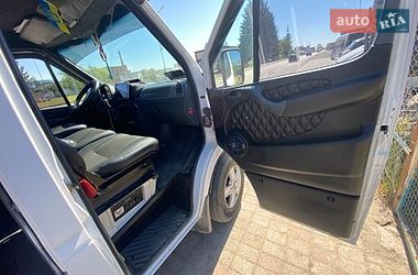 Вантажопасажирський фургон Dodge Sprinter 2006 в Хусті
