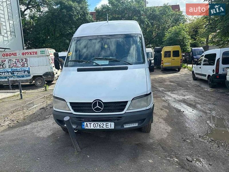 Dodge Sprinter 2004