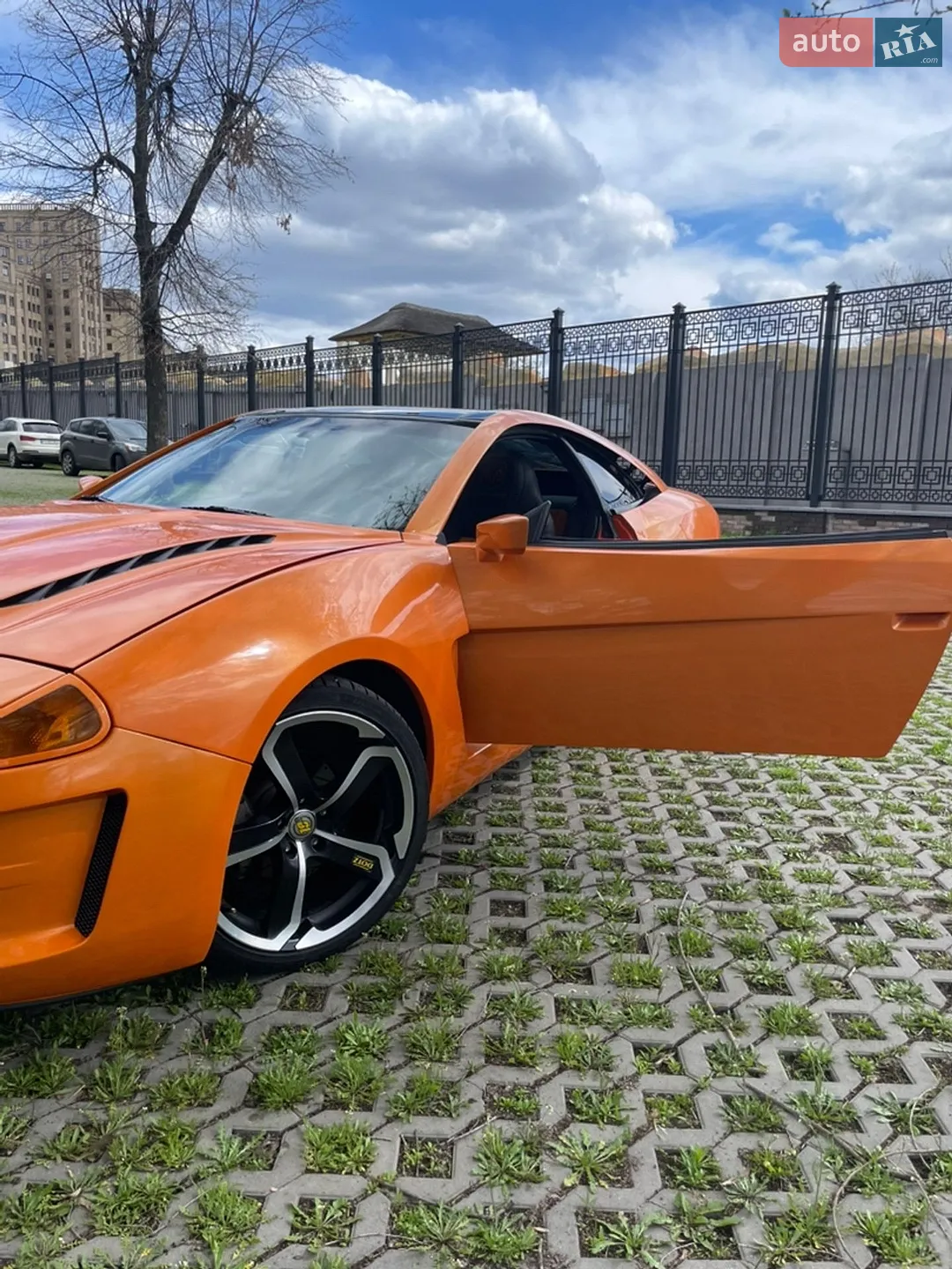 Dodge Stealth 1992 VIN JB3XE74CXNY061766 фото оголошення 12 з 14