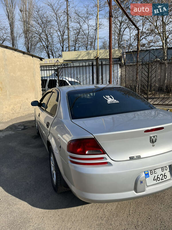 Седан Dodge Stratus 2003 в Николаеве