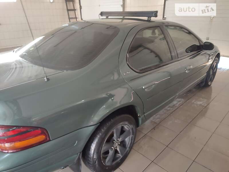 Седан Dodge Stratus 1997 в Запорожье