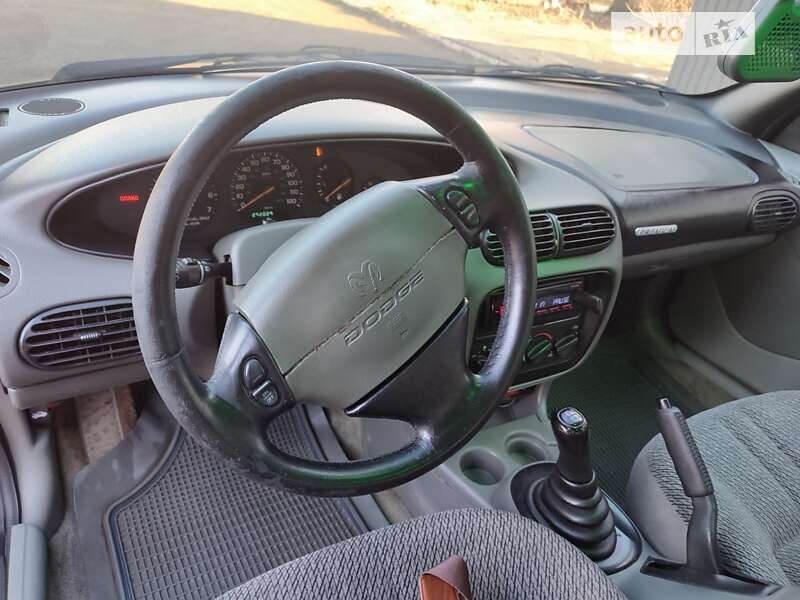Седан Dodge Stratus 1997 в Запорожье