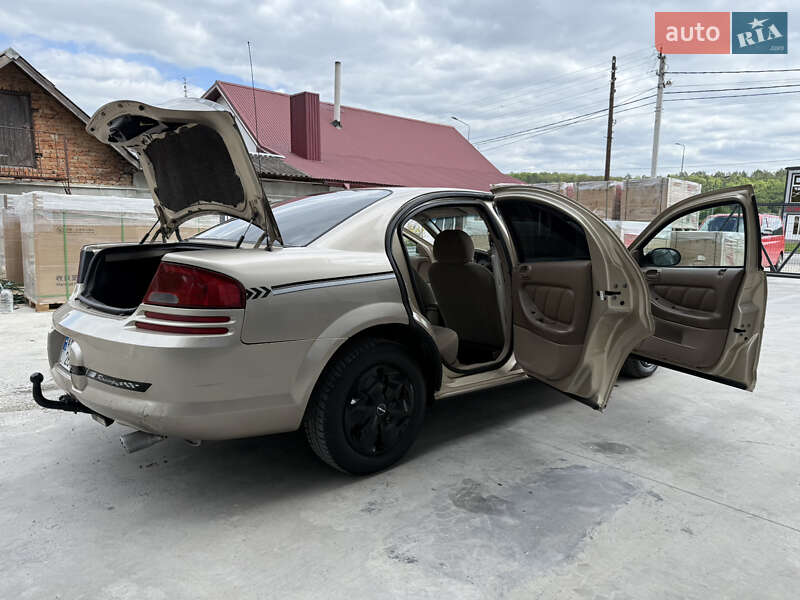 Седан Dodge Stratus 2001 в Теребовле