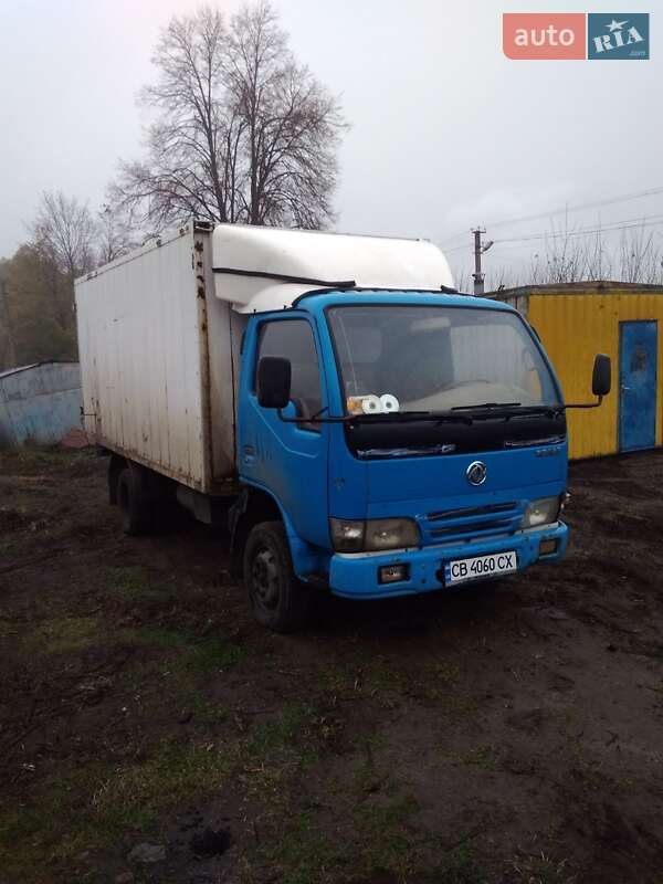 Грузовой фургон Dongfeng DF-30 2006 в Нежине